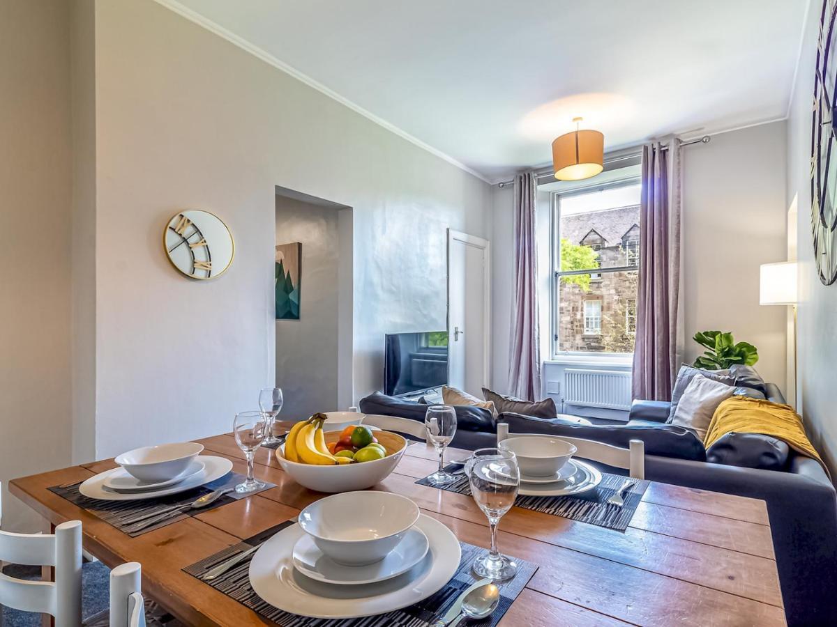 Pass The Keys Spacious And Homely Flat On The Royal Mile 에든버러 외부 사진